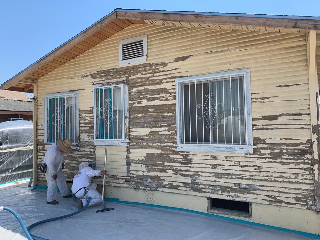 Lead Paint Safety Tips for Riverside Property Owners